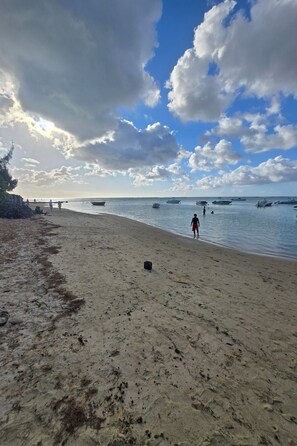 Beach - Wohnung "La Residence Apt23" by Interhome (Cap Malheureux)