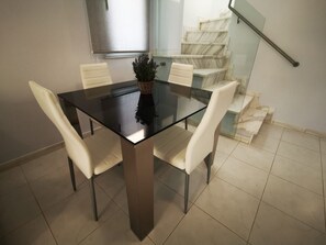Dining - King Alexander Villa am Meer by Interhome (Paphos)