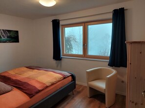 5 chambres, accès à Internet
