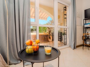 Interior - Moderne Wohnung im Erdgeschoss by Interhome (Krk/Čižići)