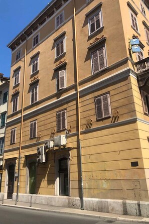Exterior - Tashi Urban Stay, 2 BR Wohnung Rijeka Center" by Interhome (Rijeka)