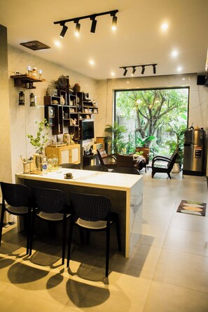 Interior - Family Home Villa, close to Ba Na Hills and a golf course. Pets allowed! (Đà Nẵng)