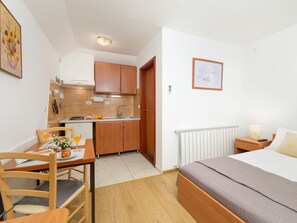 Internet - Ruhig gelegene Ferienwohnung 7 by Interhome (Pula)