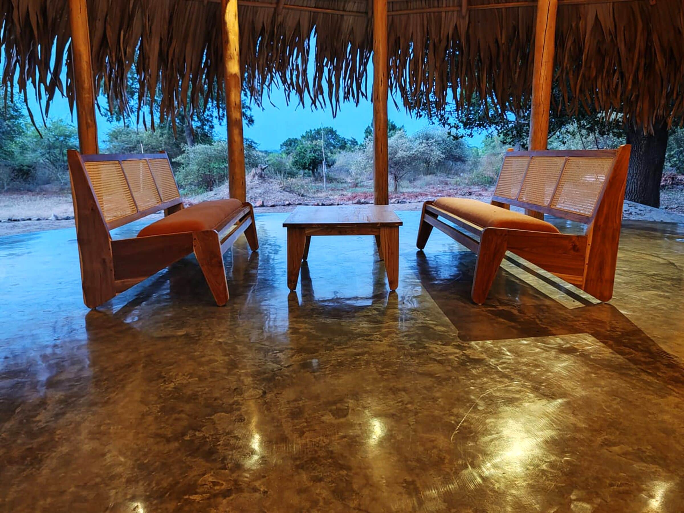 ด้านหน้าที่พัก