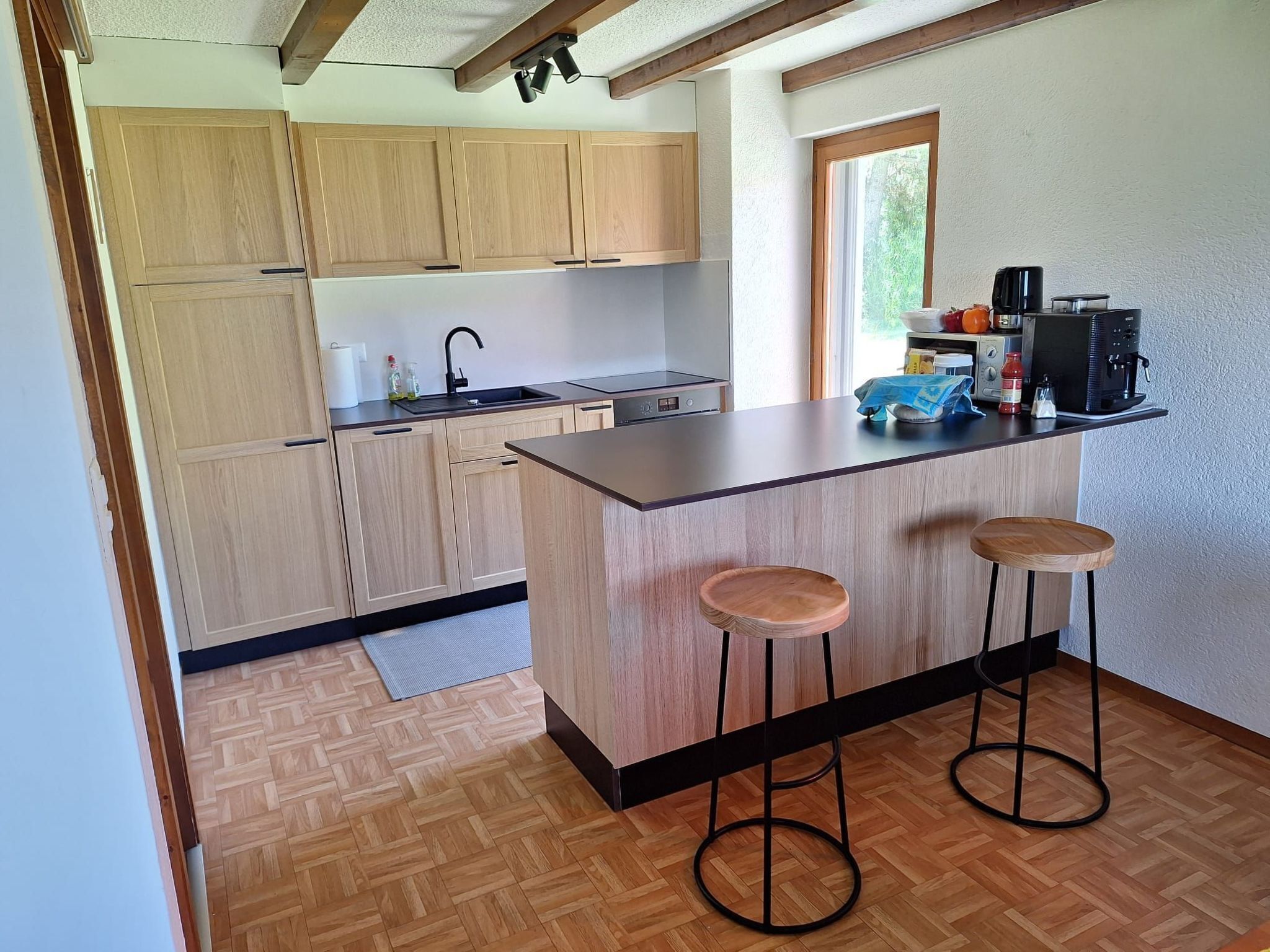 Kühlschrank, Mikrowelle, Ofen, Geschirrspüler