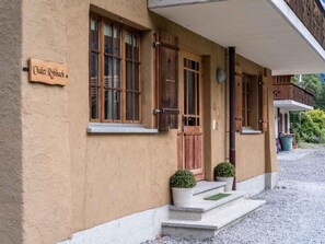Exterior detail - Apartment Rybibach Retreat by Interhome (Lauterbrunnen)