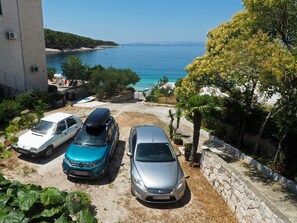 Property grounds - Strandnahe Ferienwohnung mit großer Terrasse by Interhome (Brač/Postira)