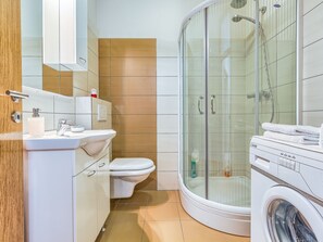 Towels - "Villa Rock" mit Blick auf das Wasser by Interhome (Podstrana)