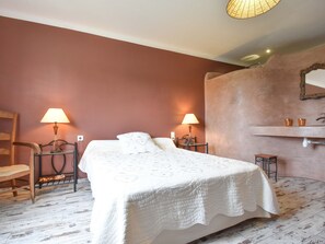 3 bedrooms, Internet - Schönes Ferienhaus mit Pool by Interhome (Talairan)