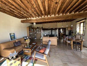 TV - Landhaus mit eingezäuntem Garten by Interhome (Crux la Ville)