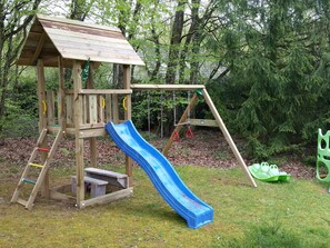 Children’s area - mit Garten, Grill und Terrasse by Interhome (Thury)