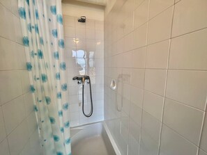 Towels - Wohnung in Dramalj mit Grill und Terrasse by Interhome (Crikvenica/Dramalj)