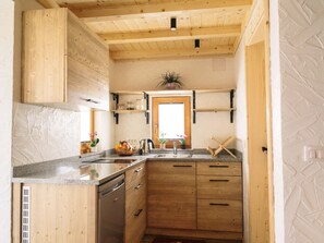 Fridge, cookware/dishes/utensils - Vacation home Jereka by Interhome (Bohinsjka Bistrica)