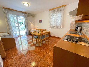 Fridge, dishwasher, cookware/dishes/utensils - Ljiljana 3 by Interhome (Crikvenica/Jadranovo)