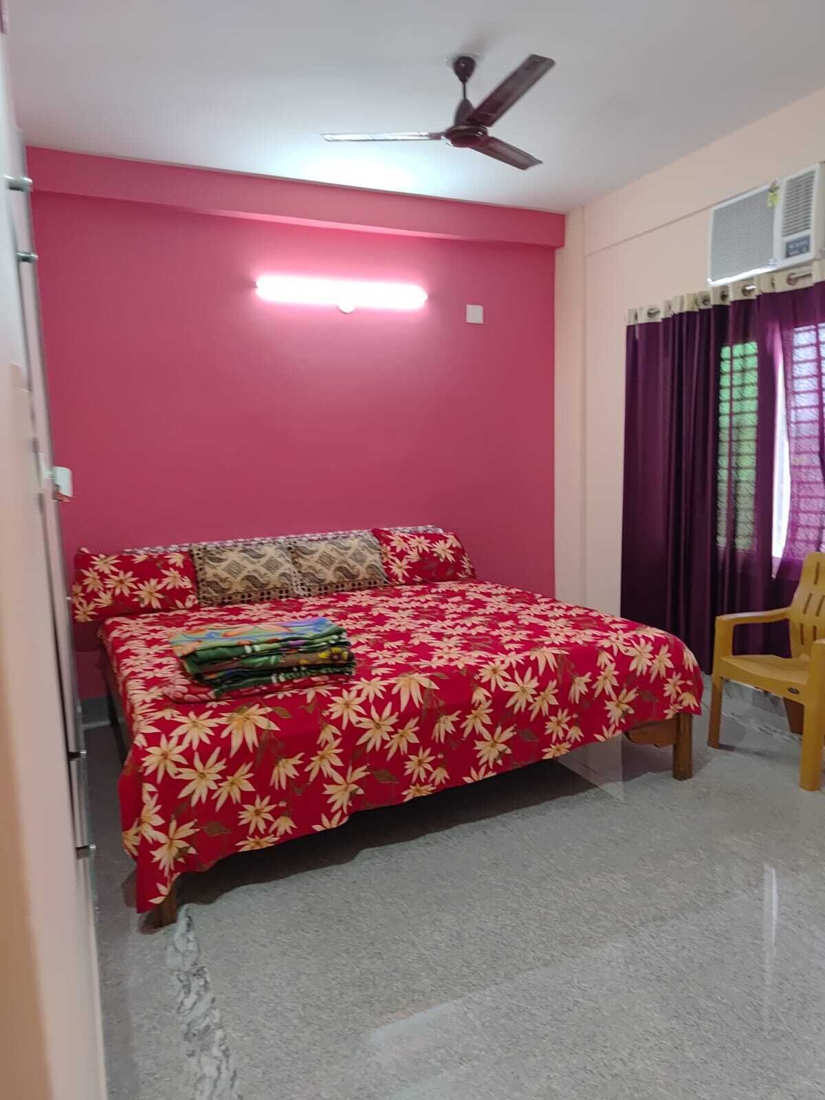 Triple Room | Free rollaway beds, free WiFi, bed sheets