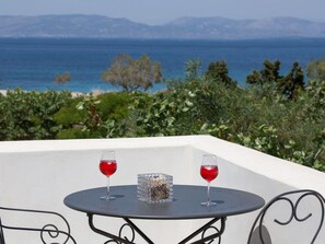 Outdoor dining - Ferienvilla "Aneli Luxury" by Interhome (Ägina)