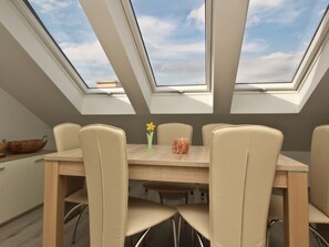 Dining - Apartment Ivo by Interhome (Polje)