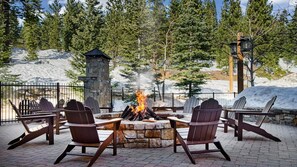 Property grounds - Cozy Mountain Escape at Northstar Village (Truckee)