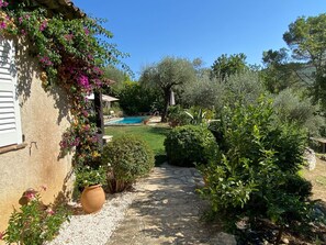 Property grounds - Villa La Paisana - Haustierfreundliches, privates Familienhaus mit Schwimmbad u by Interhome (Tourrettes sur Loup)