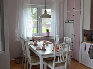 تناول الطعام