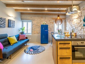 Fridge, cookware/dishes/utensils - Appartement in Rovinj by Interhome (Rovinj)