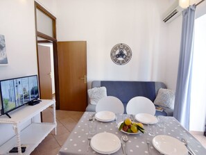 Dining - SILVA 3 prizemlje by Interhome (Umag/Savudrija)
