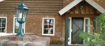 Gemütlicher Ferienhof Loosternest in Vriescheloo by Interhome