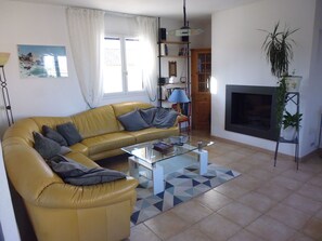 TV, fireplace, DVD player - Villa Miramonte by Interhome (Folelli)
