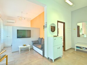 Living area - Komfortable Wohnung Bozica 2 Umag by Interhome (Umag)
