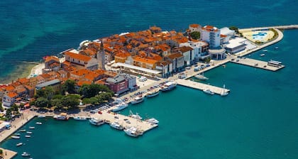 Apartment Nika1 Umag mit Pool und Whirlpool 400 by Interhome
