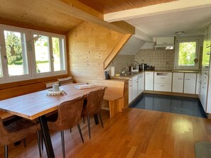 Fridge, oven, dishwasher, cookware/dishes/utensils - Wartheim by Interhome (Heiden)