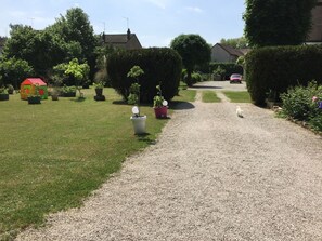 Property grounds - Villa Roland in Burgund 125m2 4 Sterne by Interhome (Chagny)