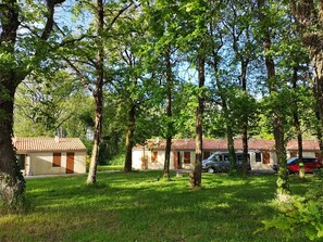 Unclassified image, 3 of 18, button - "Cottage Familly 2ch" Au Village Vacances by Interhome (Mareuil sur Lay Dissais)