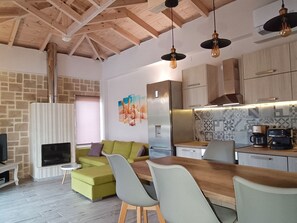 Fireplace - MAKRAKIS ALEXANDROS by Interhome (Kissamos Kriti)