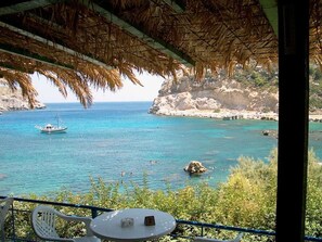 Outdoor dining - Castellino Loft Apartment with balcony for 5 people by Interhome (Faliraki)
