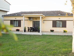Outdoor dining - Unknown Accommodation by Interhome (Trikala)