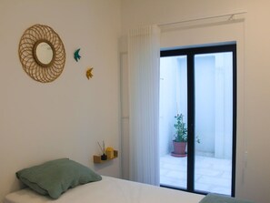 Internet - Ganz nah an der Mündung by Interhome (Aveiro)