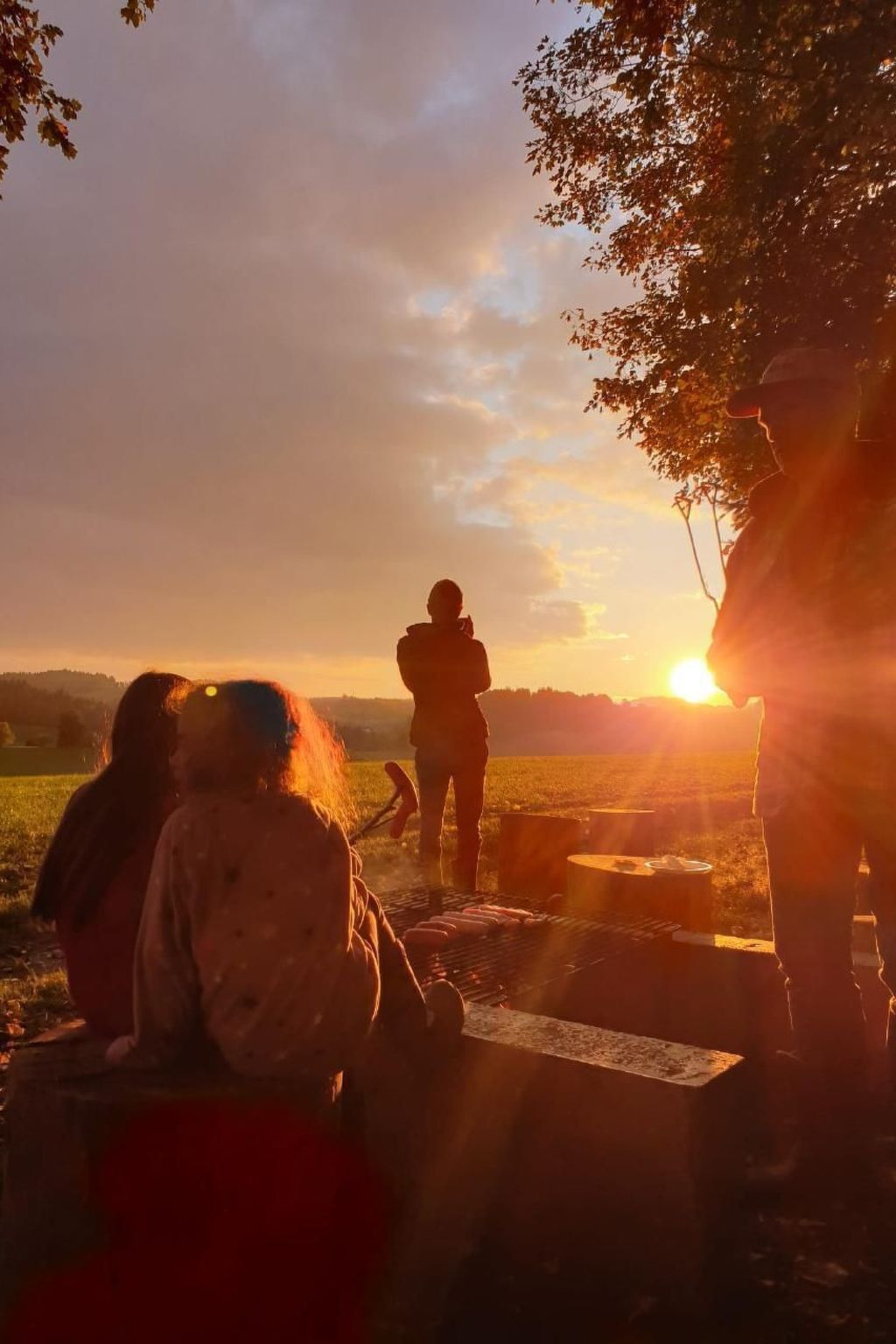 المنطقة المحيطة بالمنشأة