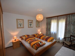 Internet - Ferienwohnung mit wunderschöner Aussicht by Interhome (Krattigen)