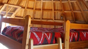 2 bedrooms