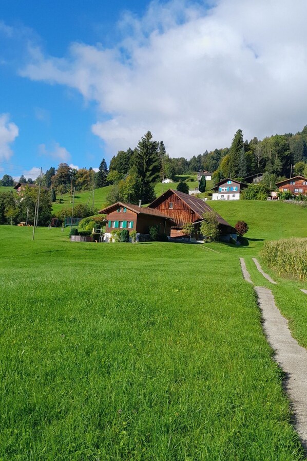 Property grounds - Vacation home Giswil by Interhome (Giswil)