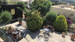 Terrace/patio - in Arkadi mit Privatem Pool by Interhome (Angeliana Kriti)