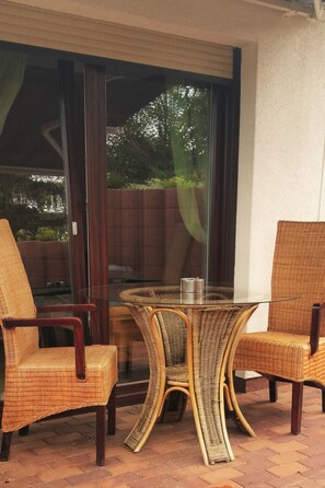 Outdoor dining - Apartment Lilly by Interhome (Karlshagen)