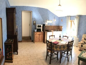 Dining - Idealer Erholungsort by Interhome (Ferrières)