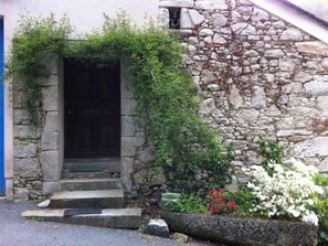 Exterior detail - Idealer Erholungsort by Interhome (Ferrières)