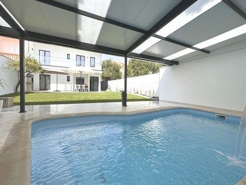Strandhaus -Salzwasserpool, Geheizt Bedeckt by Interhome