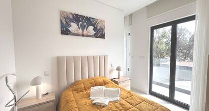 Strandhaus -Salzwasserpool, Geheizt Bedeckt by Interhome