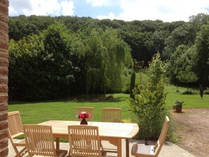 Outdoor dining - Le Clos du Hêtre by Interhome (Valmont)