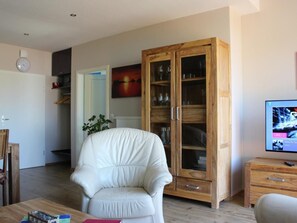 Inside other - Wohnung in Wulfen mit Garten, Grill und Terrasse by Interhome (Bannesdorf)