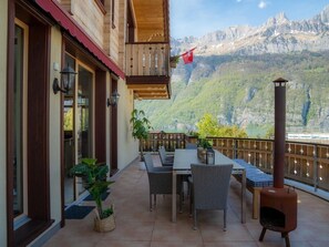 Outdoor dining - Amazing Chalet | Heidiland | Pool & Sauna by Interhome (Mols)